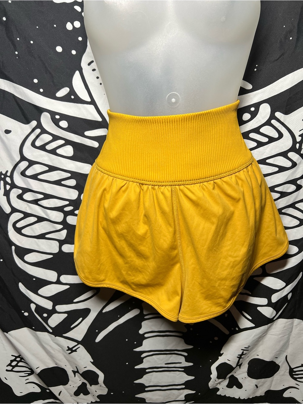 NWOT Free people movement High-Waist mustard  Women’s Athletic Shorts